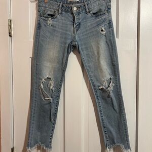 MOUSSY Light Wash Distressed Raw Fray Hem Denim Jeans 28